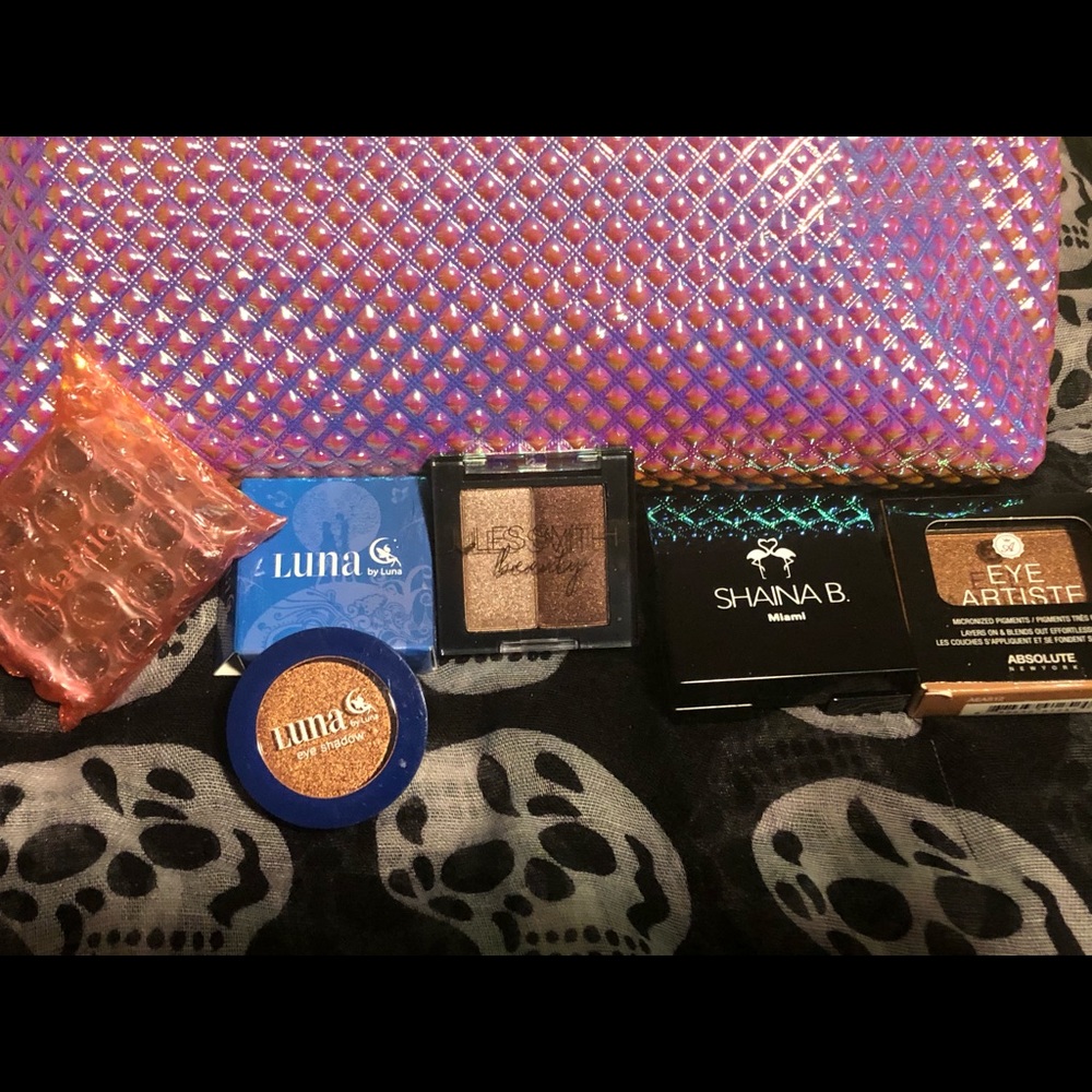 Random BNIB 5-pc Eyeshadows